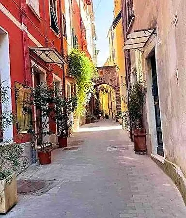 Shelley's Hotel Lerici
